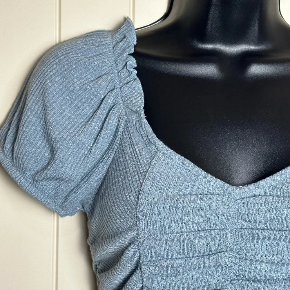 Altar'd State Light Blue Ruched Puff Sleeve Crop Top Small NWT $54.95 - Picture 3 of 11